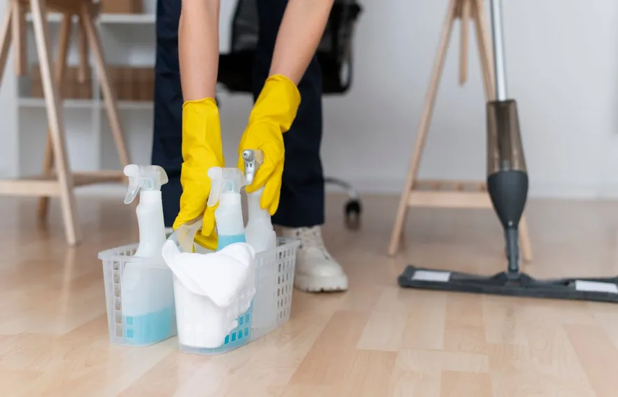 Sua Programação Completa de Limpeza Doméstica: O Que Limpar Semanalmente, Mensalmente e Sazonalmente